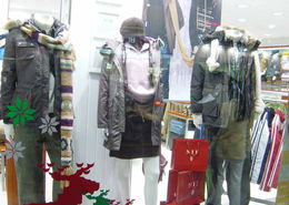 潮流與貿(mào)易的完美邂逅 2006韓國(guó)時(shí)裝紡織品博覽會(huì)引領(lǐng)零售新風(fēng)尚